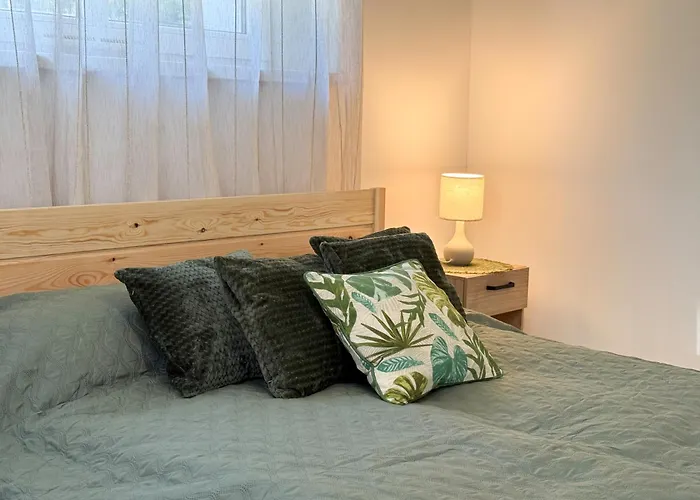 Na Skraju Lasu By Libertarent *